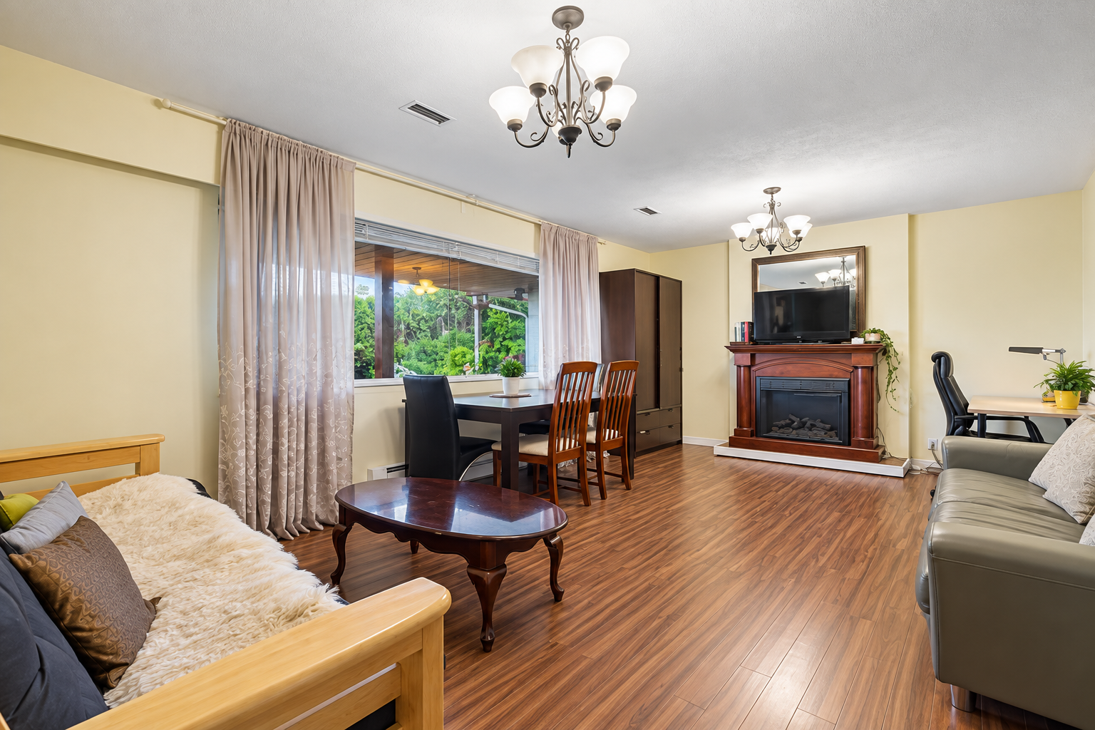 501 Craigmohr Pl