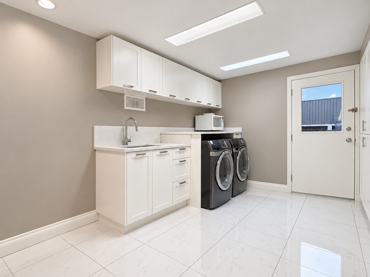 65xx Marguerite St