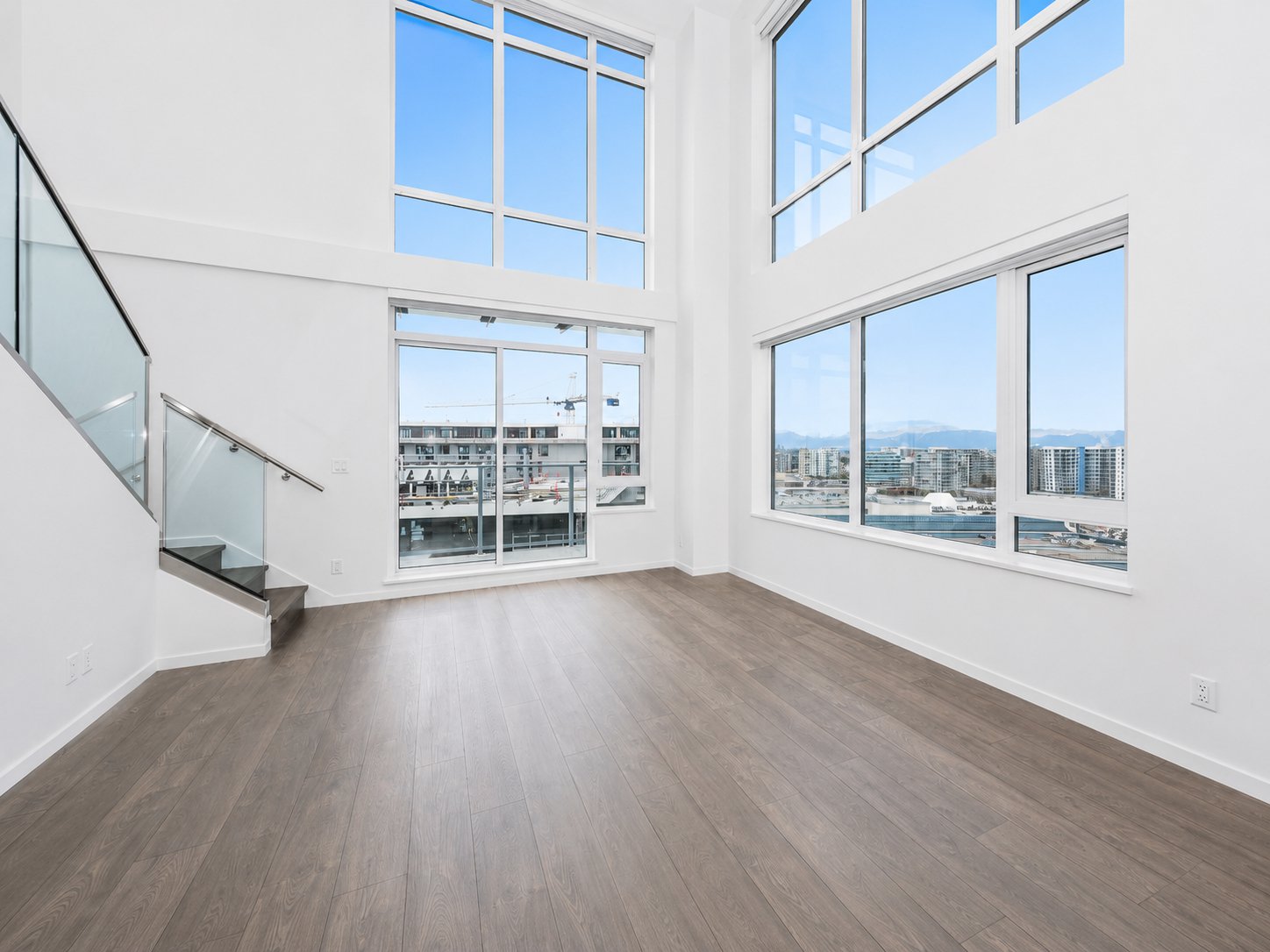 6788 Minoru Blvd