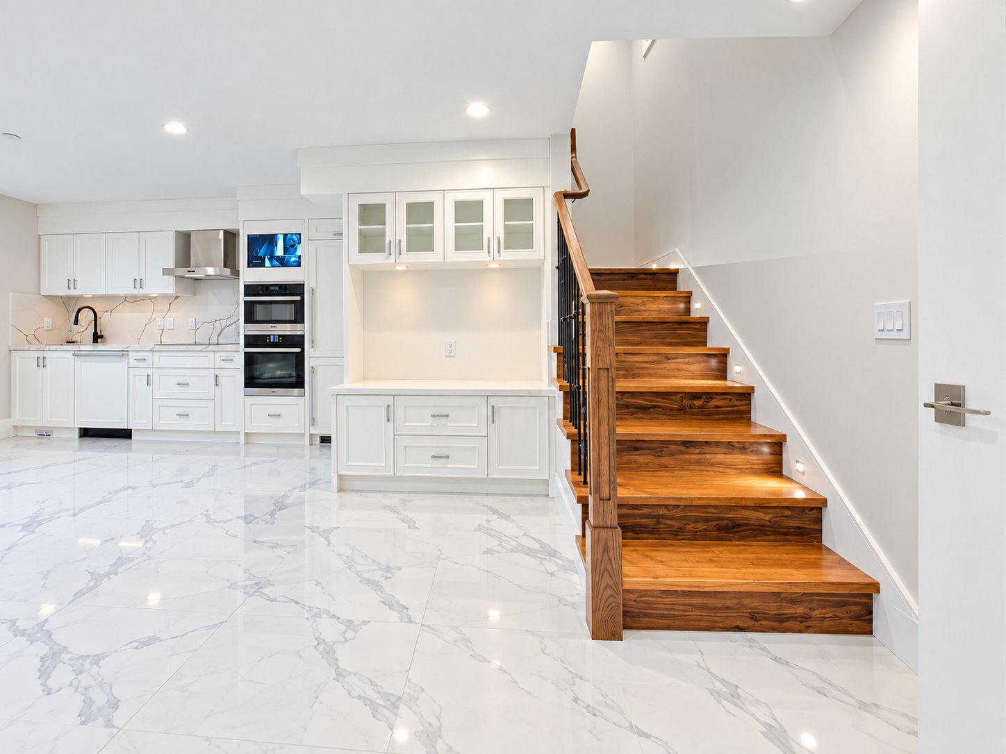 125 W 46th Ave
